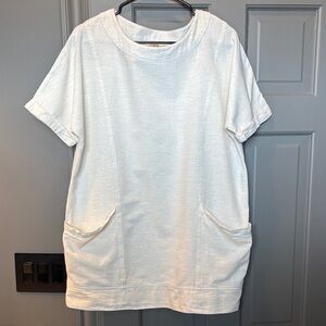 Off White Short Sleeve Tunic Dress with Pockets Women’s Size Small